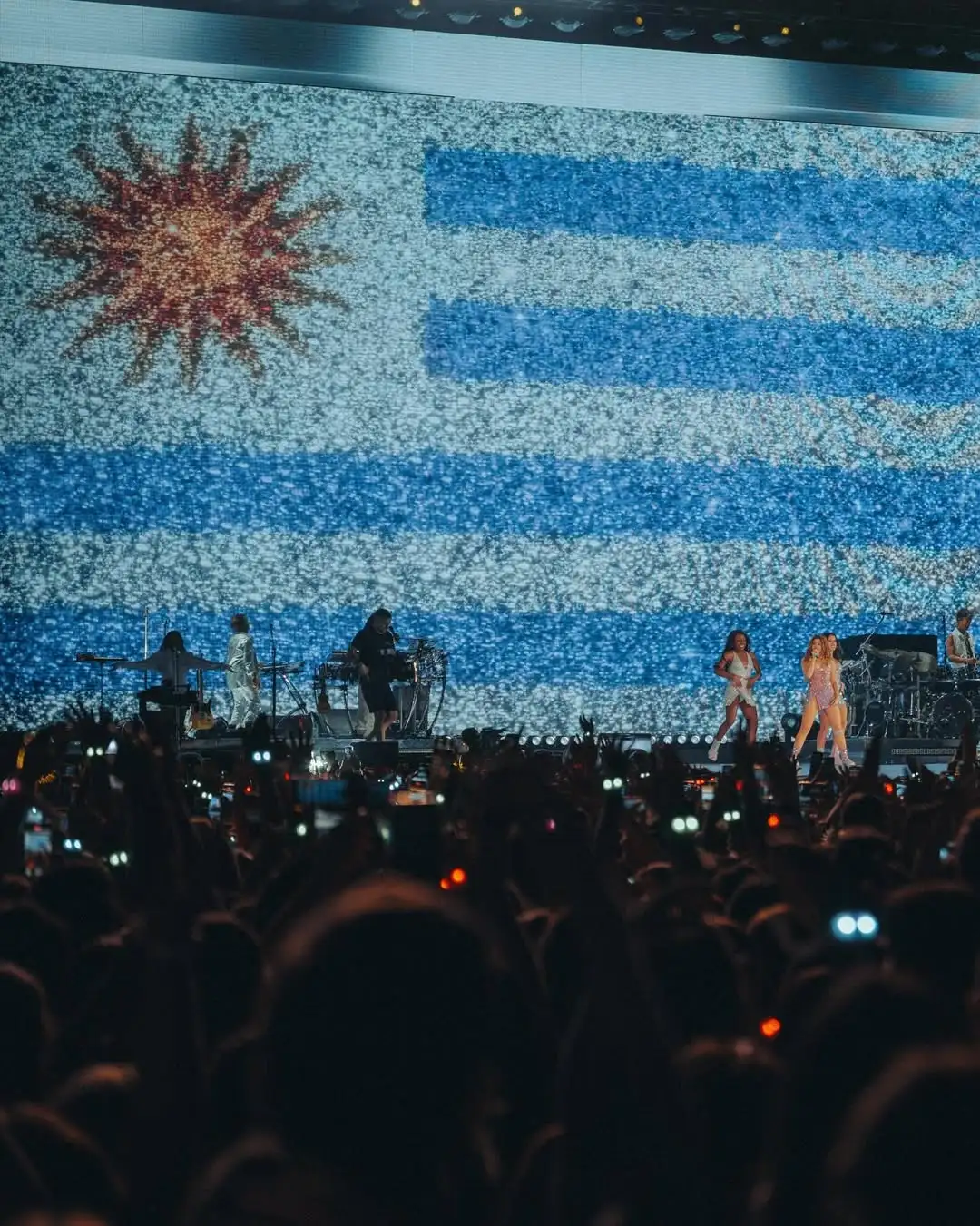 ¡Qué noche increíble nos está regalando Shakira! 🤩